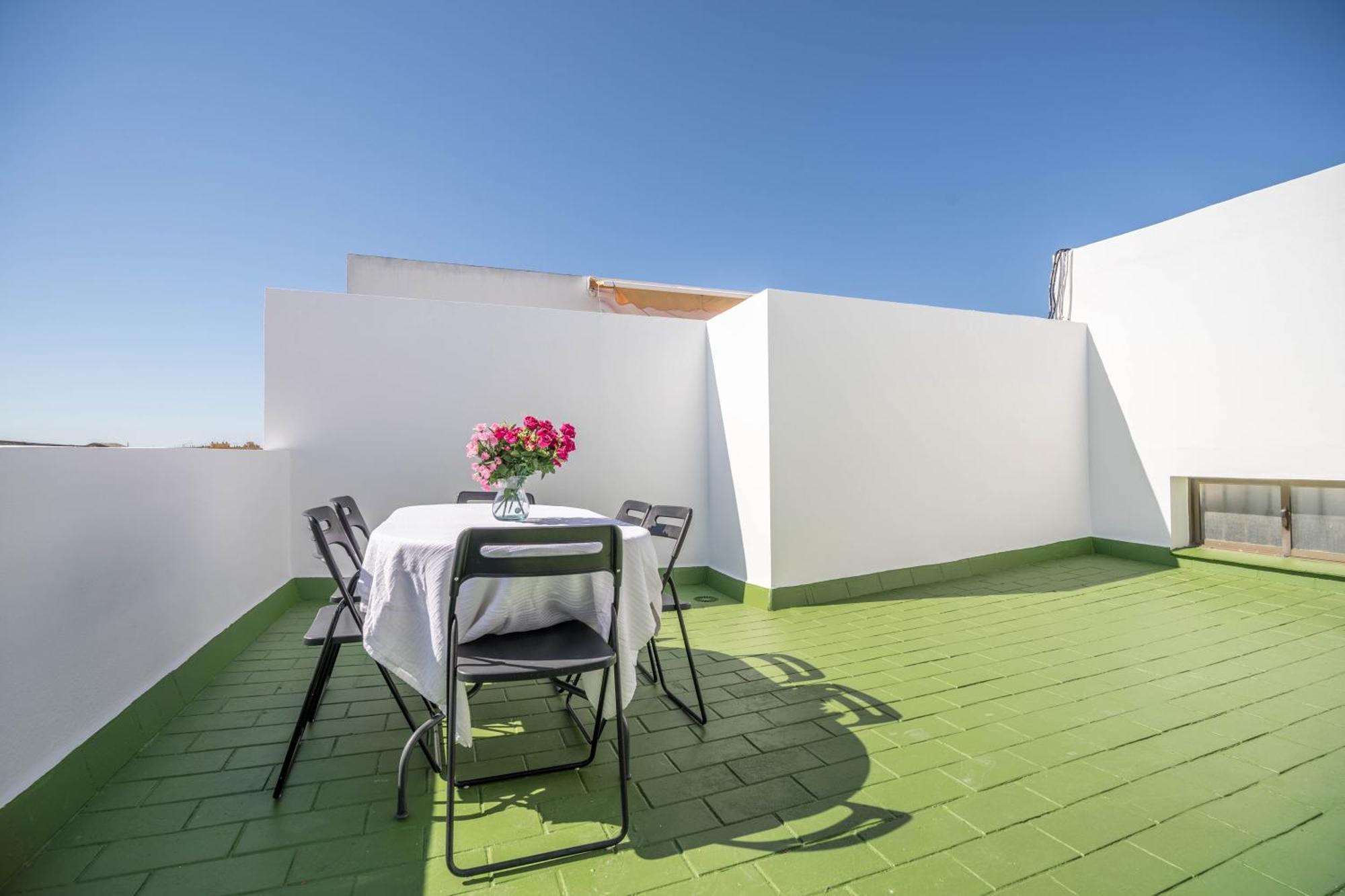 El Teatro Atico Con Terraza Lägenhet El Puerto de Santa María Exteriör bild